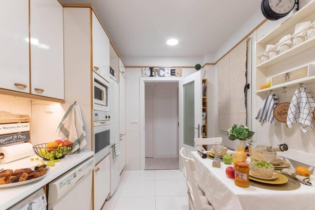 Apartamento Luxury Centro Bilbao Garaje Eksteriør billede