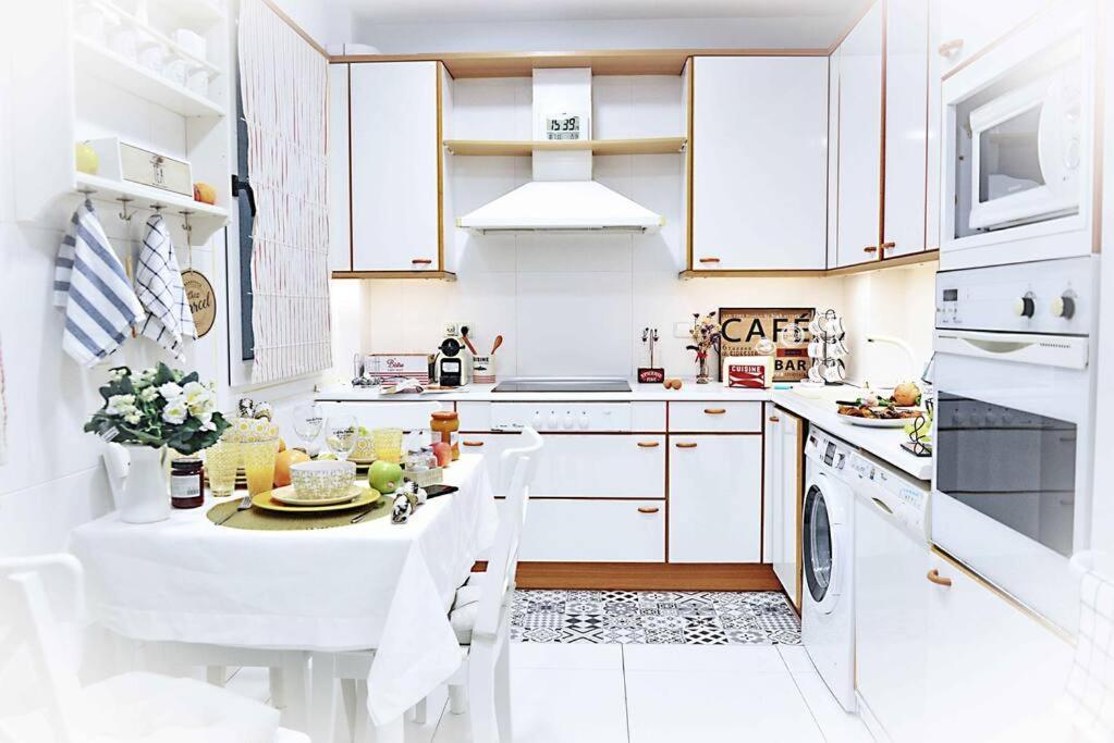 Apartamento Luxury Centro Bilbao Garaje Eksteriør billede